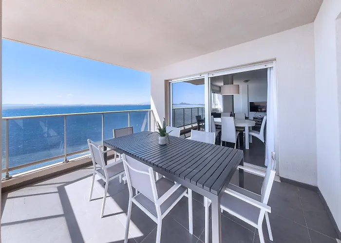 La Manga Beach Club Apartments